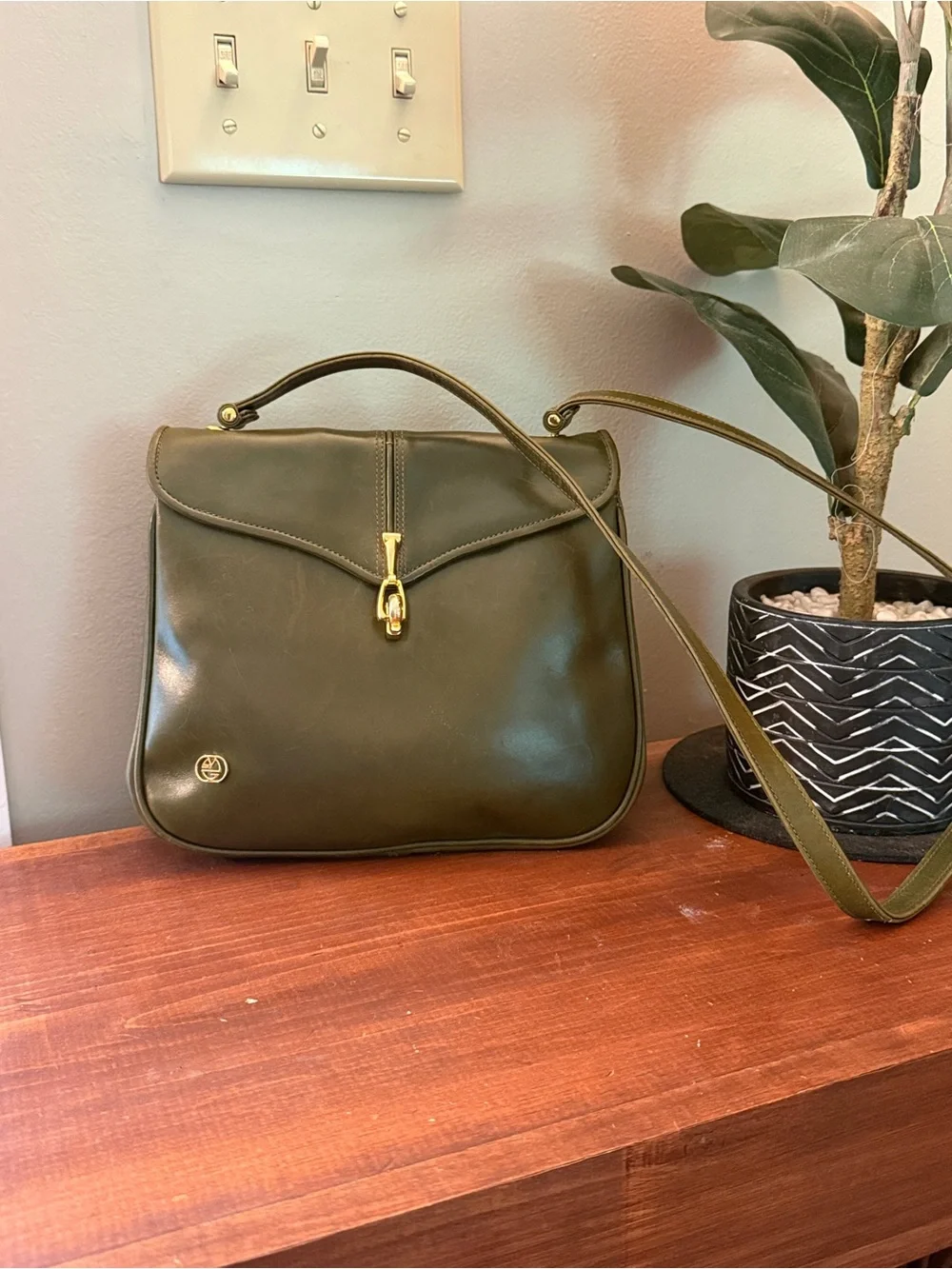 Vintage Maurizio De Giacomi Olive Green Leather Italian Shoulder Bag Purse
